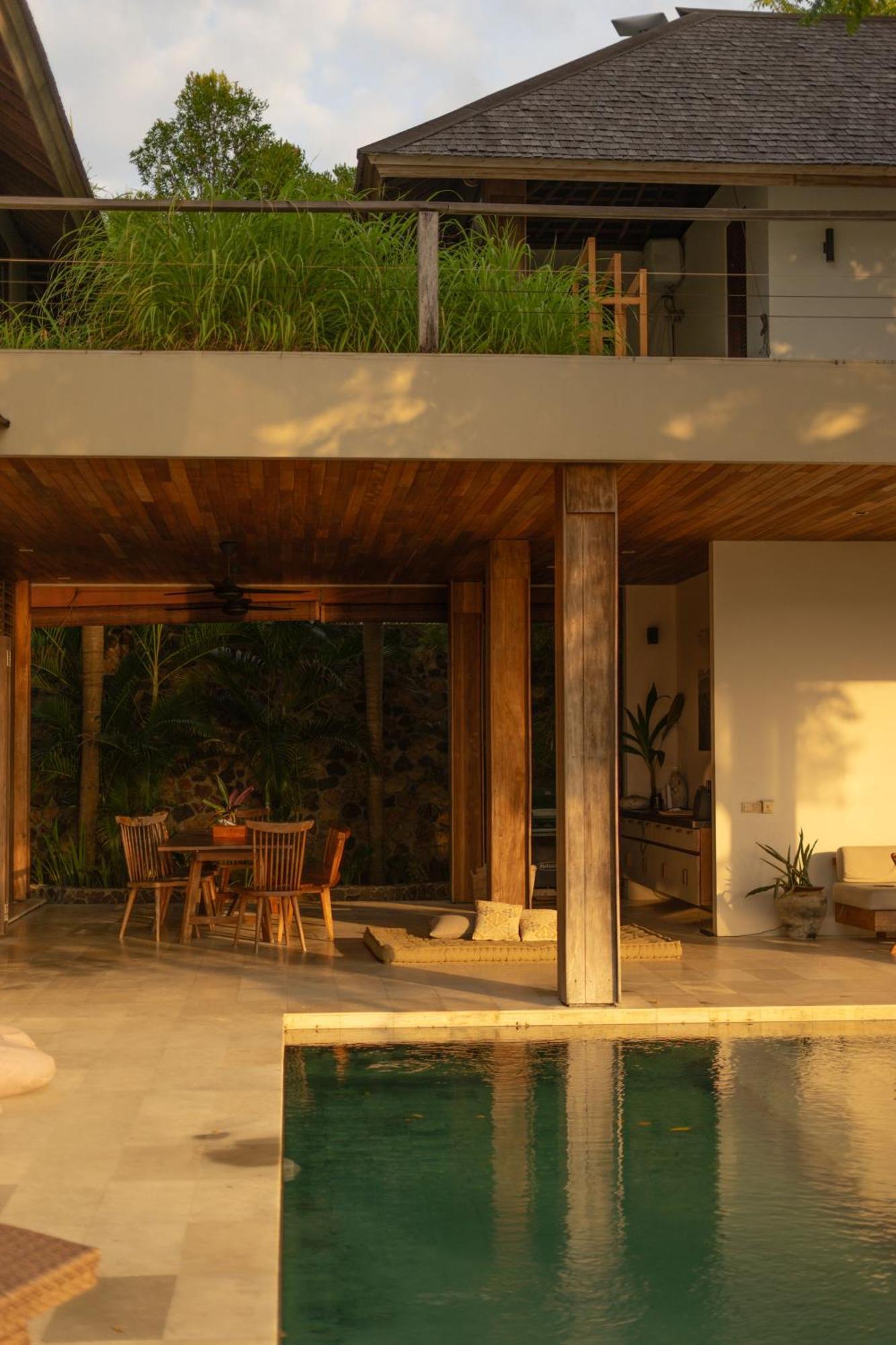 Villa Sorgas Kuta  Екстер'єр фото